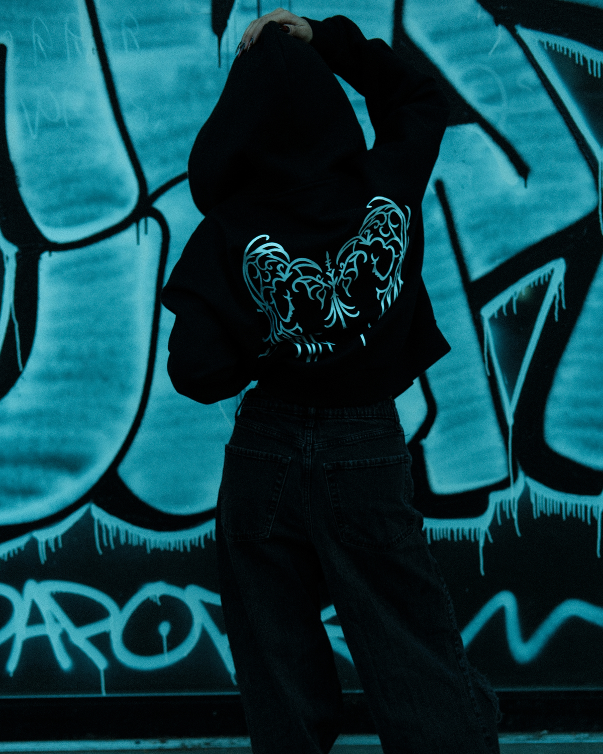 Angels Armor - detail - Apolyth dark aesthetic clothing