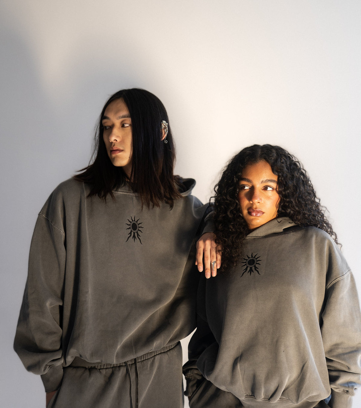 Apolyth Hoodie - detail - Apolyth gothic streetwear